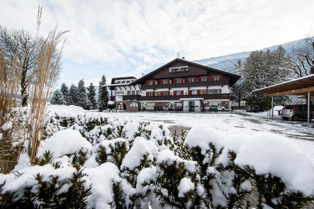 Hotel Sigmunderhof Chienes Exterior foto